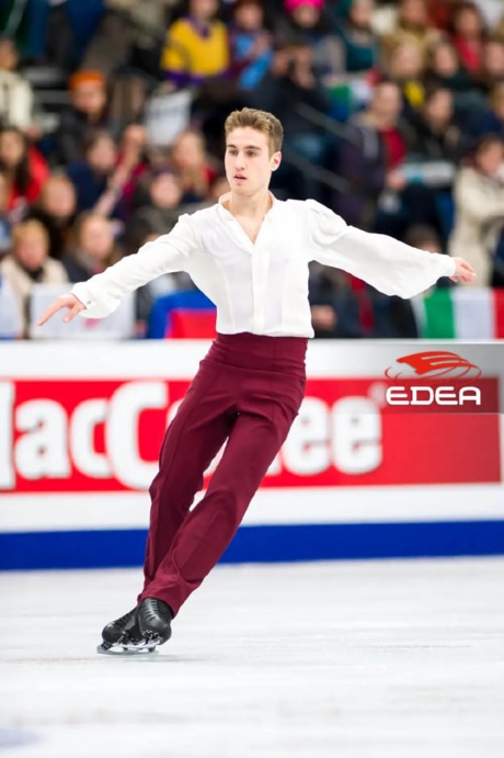 Ice Gallery Skates U.S.